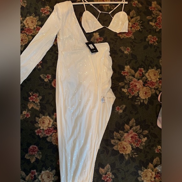 Fashion Nova Dresses & Skirts - Sequins dress, brand new with tag. Side slit.